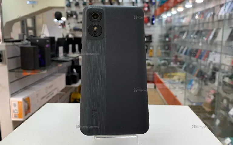 ZTE A33+