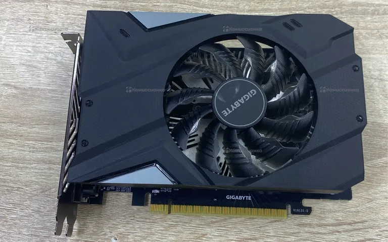 Видеокарта gigabyte GeForce 1650 4GB