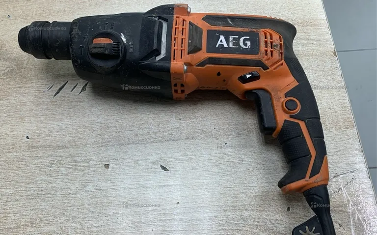 Перфоратор AEG KH24IE