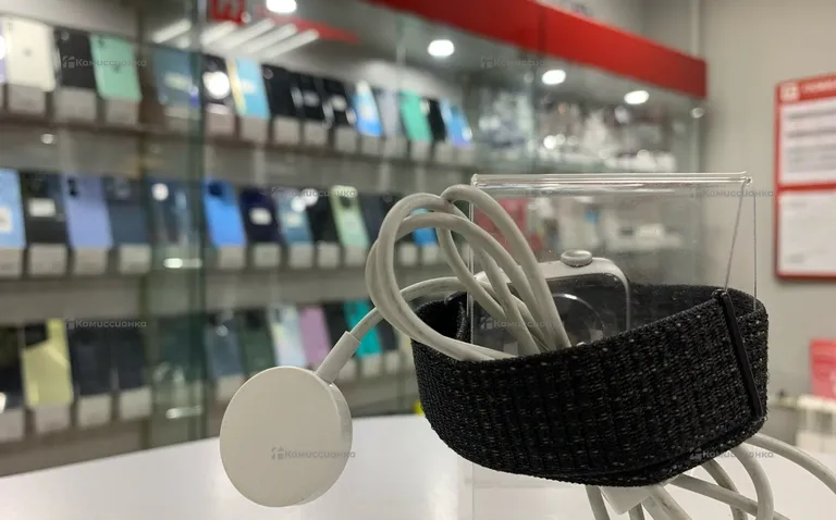 Часы  apple wath 5 44mm