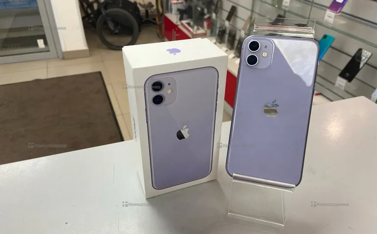 Apple iPhone 11 64Гб
