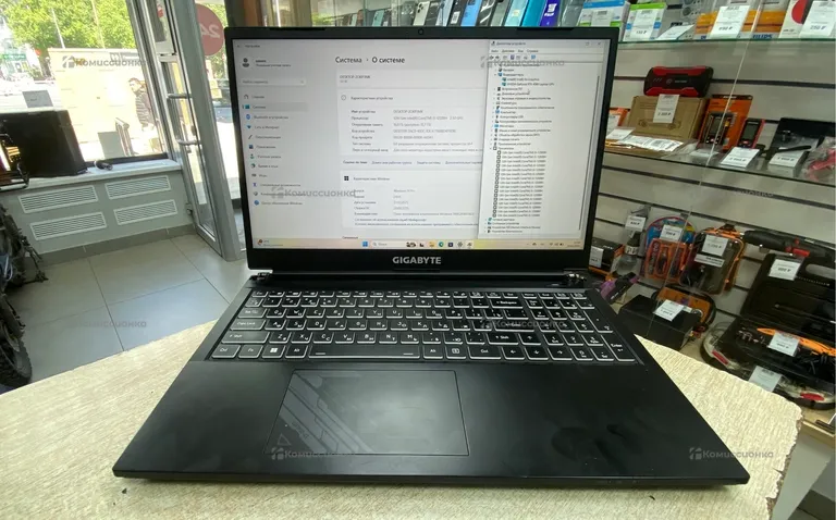 Ноутбук Gigabyte G5