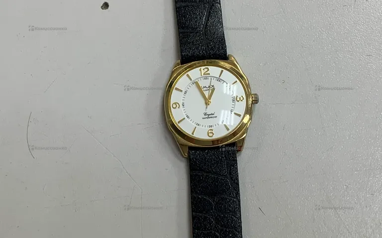 Часы Omax