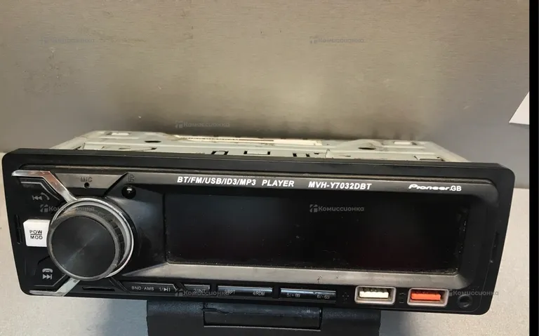 Автомагнитола Pioneer.GB 7032DBT