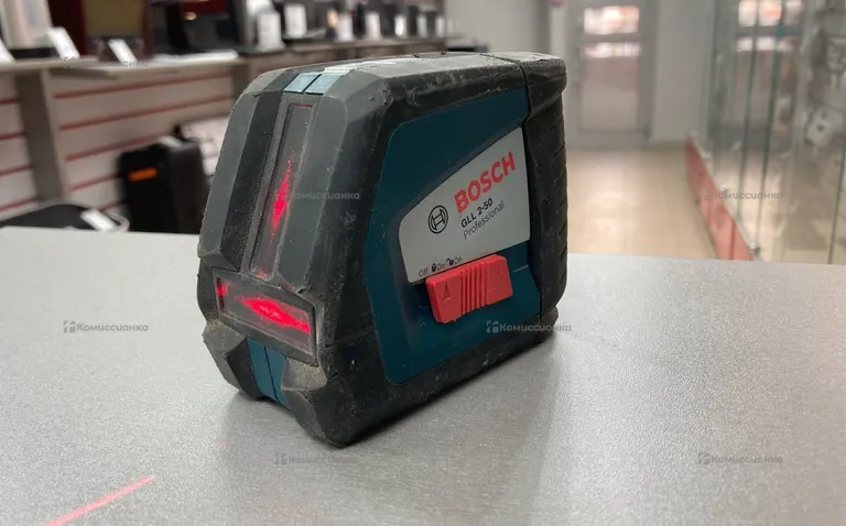 Лазерный уровень Bosch GLL 2-50