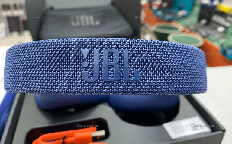Наушники  jbl live 660nc