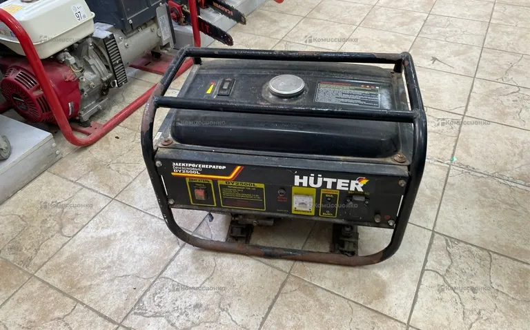 Электрогенератор бензиновый Huter DY2500L