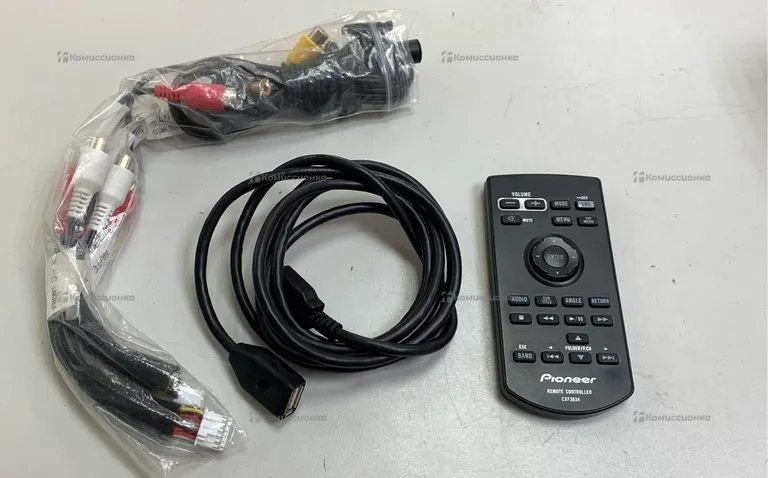 Автомагнитола  Pioneer DMH-A4450BT