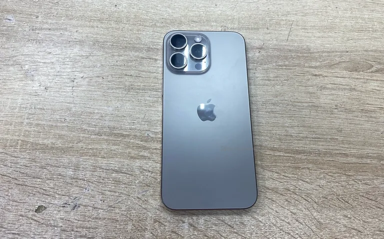 Apple IPhone 15 Pro Max 256 Gb