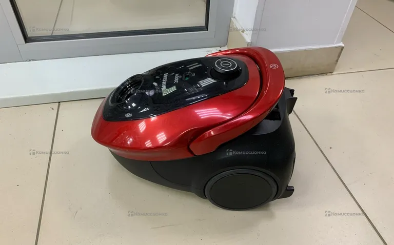 Пылесос  Sumsung SC18M31