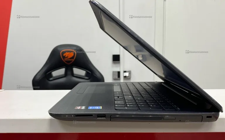 Ноутбук HP i3-5005U/R5 M330/4RAM/HDD