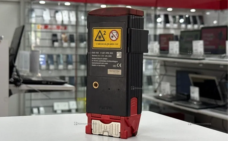 Лазерный дальномер Bosch DLE 150 Connect