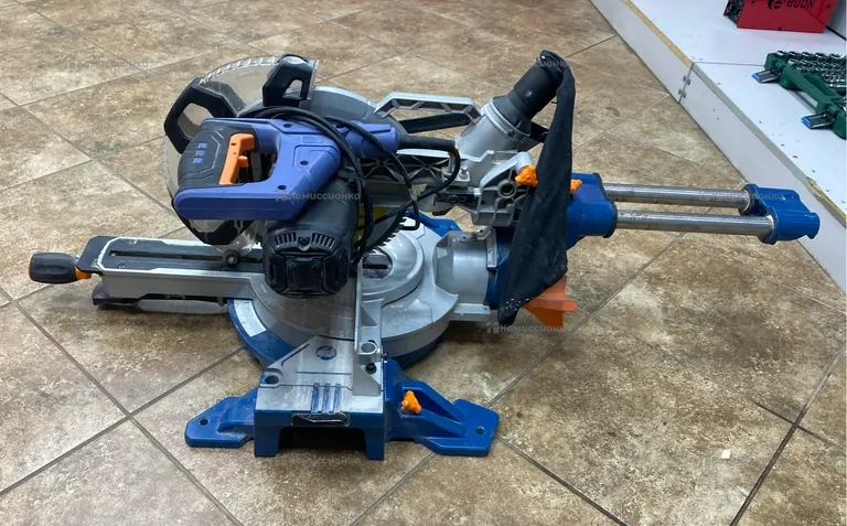 Пила торцовочная Dexter J1G-ZP28-255A