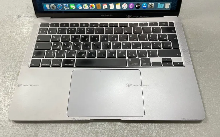 Ноутбук Apple MacBook Air 13 2020 i7