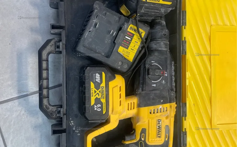 Перфоратор акум. Dewalt 6608 реплика