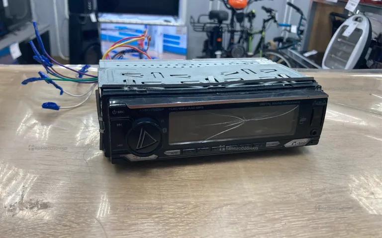 Автомагнитола Aura AMH-79DSP