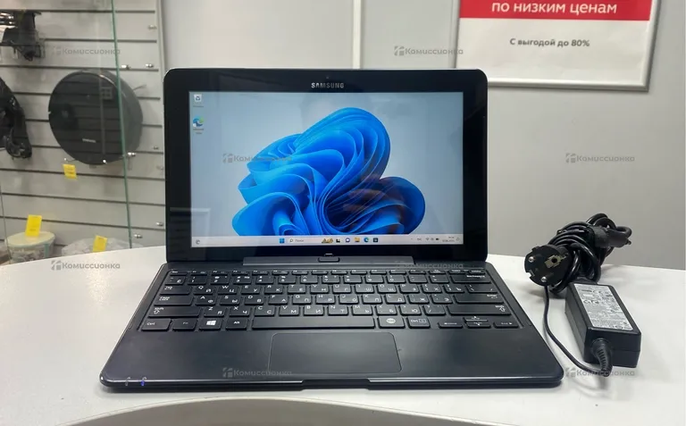 Планшет Samsung ATIV Smart PC Pro XE700T1C-H01 128