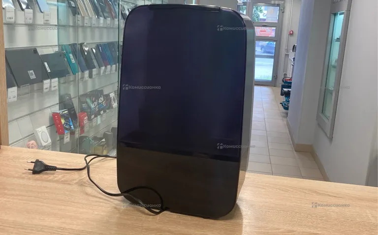 Увлажнитель воздуха Electrolux why-3310d