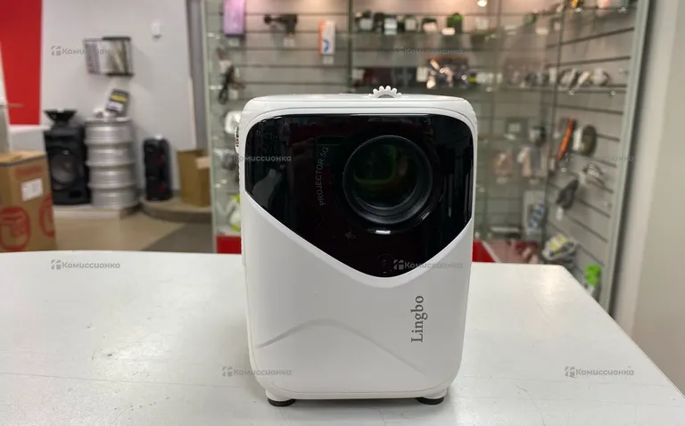 Проектор  smart T8 max