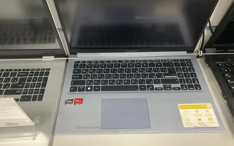 Ноутбук  Asus Vivobook