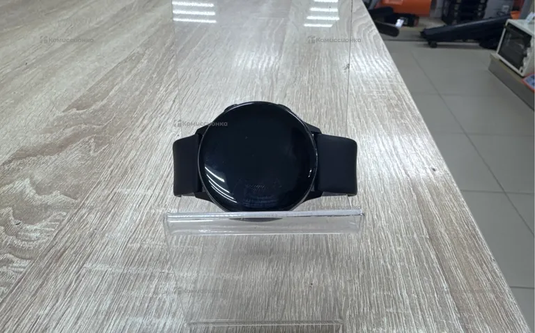 Часы  Samsung Galaxy Watch Active