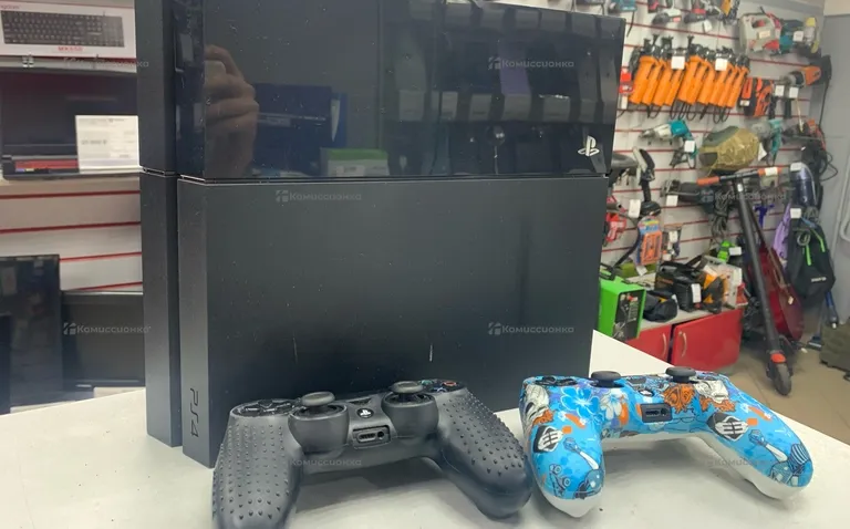 Приставка Sony PS4 Fat 500gb