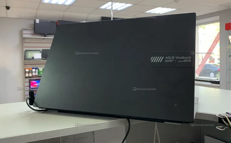 Ноутбук ASUS VivoBook Go