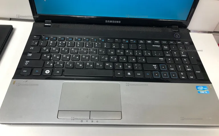 Samsung NP300E5X-S07RU