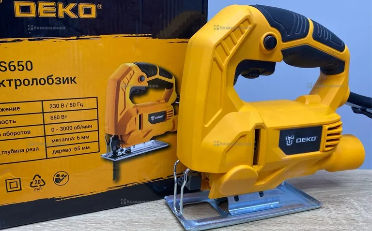 Лобзик Deko DKJS650