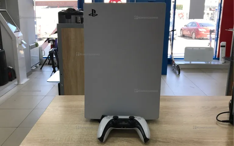Приставка Sony PS5 с дисководом