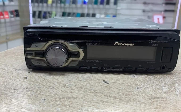 Автомагнитола  Pioneer Deh-1420UB