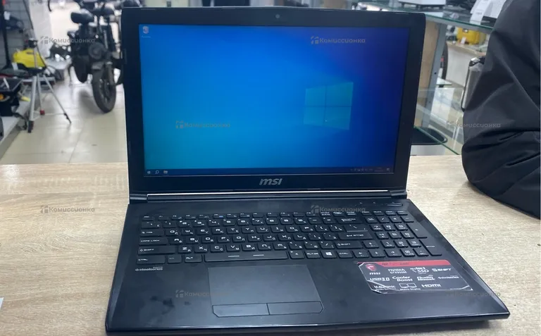 Ноутбук MSI GL62