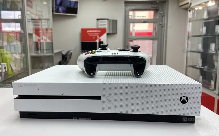 Xbox One S 1T