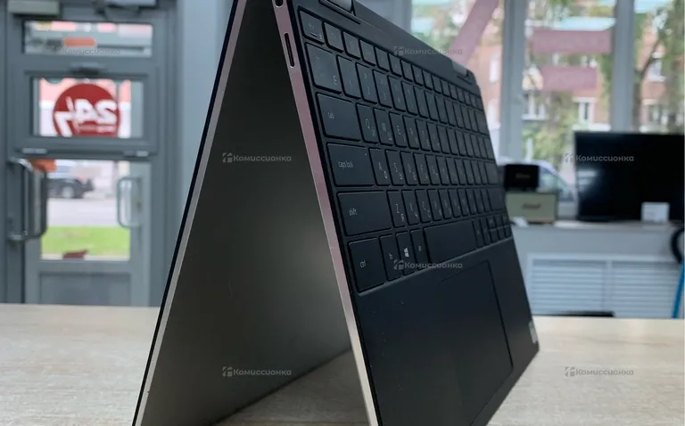 Ноутбук  dell xps 9310 i7 ram 16