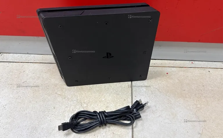 Приставка PS4. Slim 1TB.