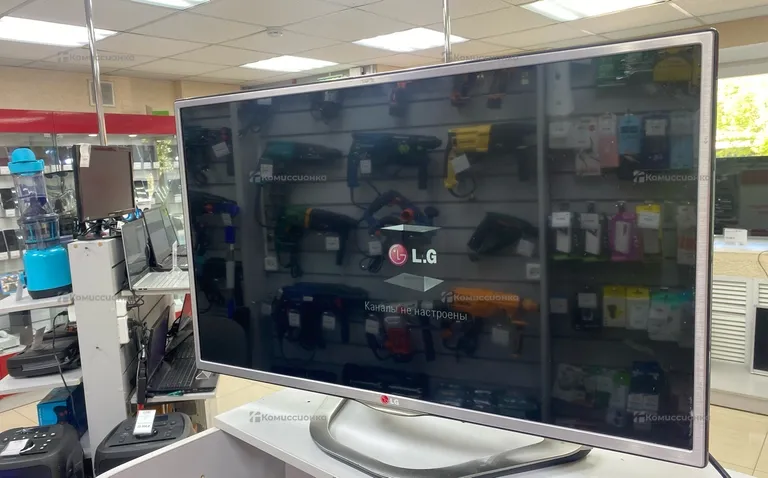 Телевизор LG 32LN613V