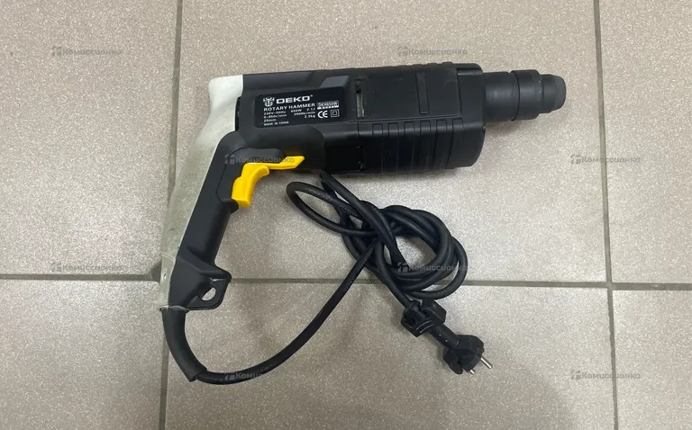 Перфоратор сетевой DEKO DKH650W