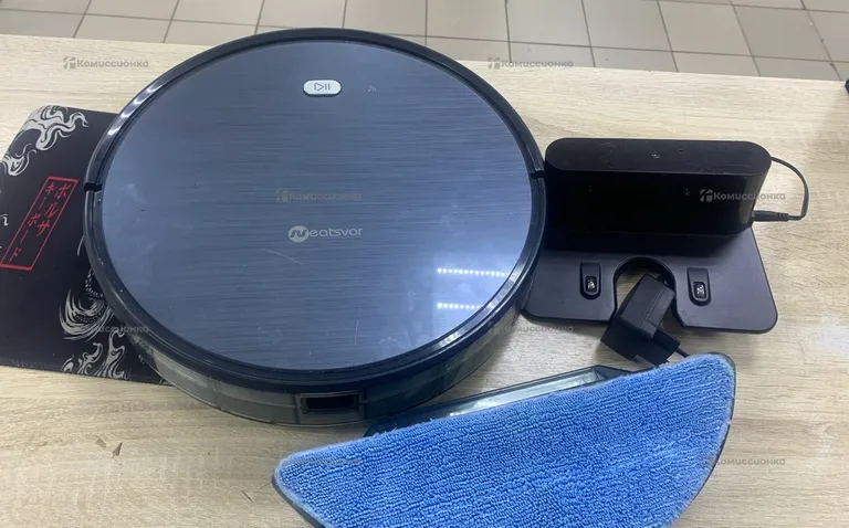 Робот Пылесос  Neatsvor X500