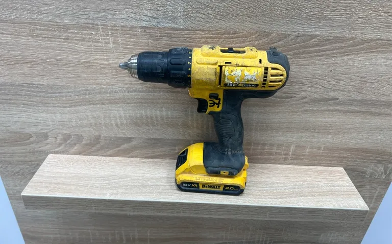 Аккумуляторный шуруповерт DeWalt DCD771-KS