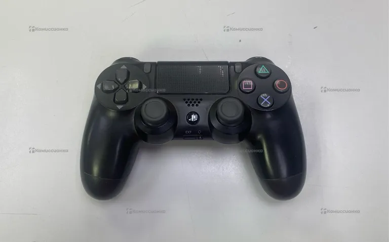 Джойстик для PlayStation 4