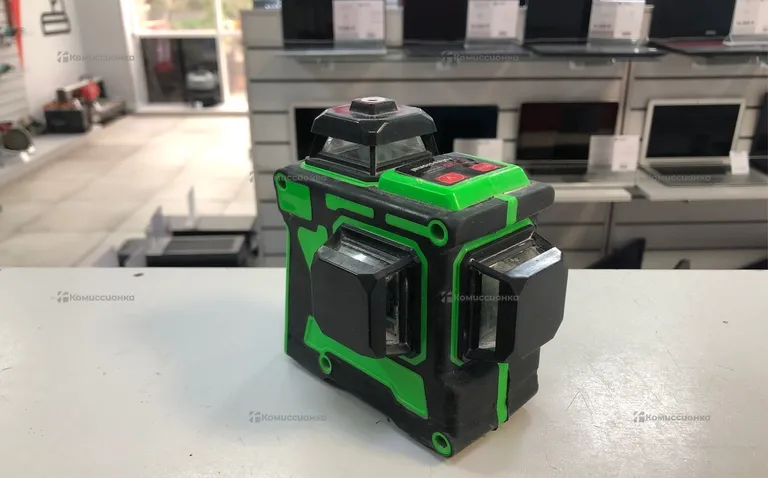 Лазерный уровень Pracmanu GREEN 525
