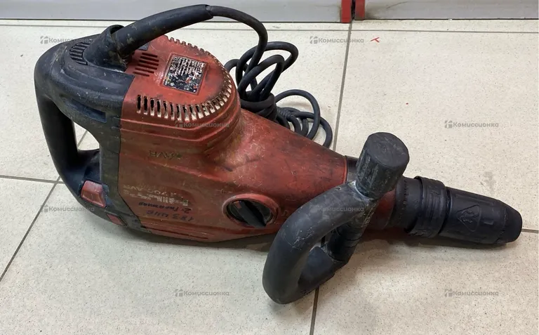 Отбойный молоток HILTI TE 700-AVR 230V