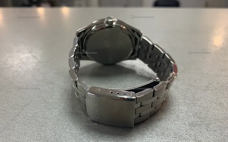 Часы  Casio MTP-1335