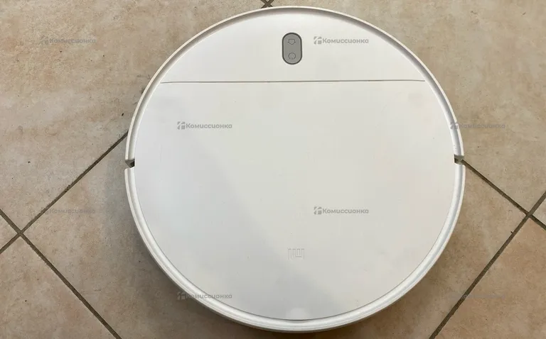 Робот-пылесос Xiaomi Mi Vacuum-Mop Essential
