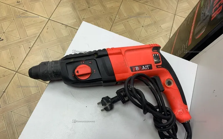 Перфоратор BRAIT BRH26/950DFR