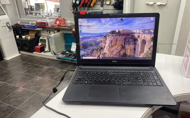 Ноутбук dell inspiron 15-3567