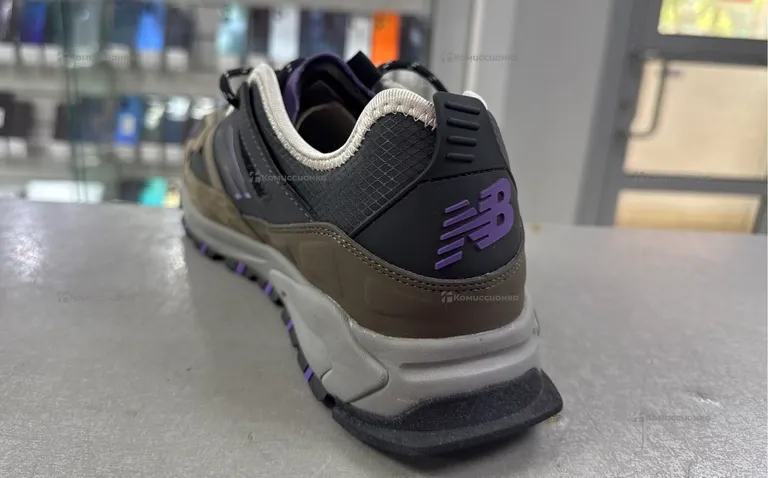 Кроссовки New Balance 44