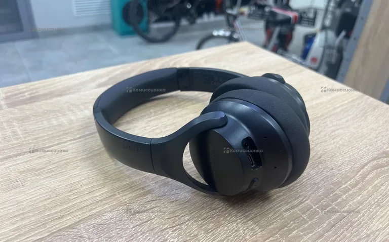 Наушники  Soundcore Life Q20+
