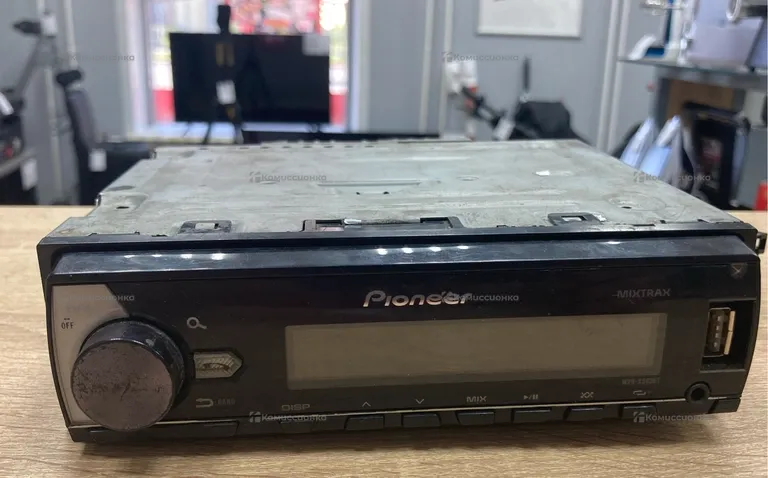 Автомагнитола  Pioneer MVH-X580BT