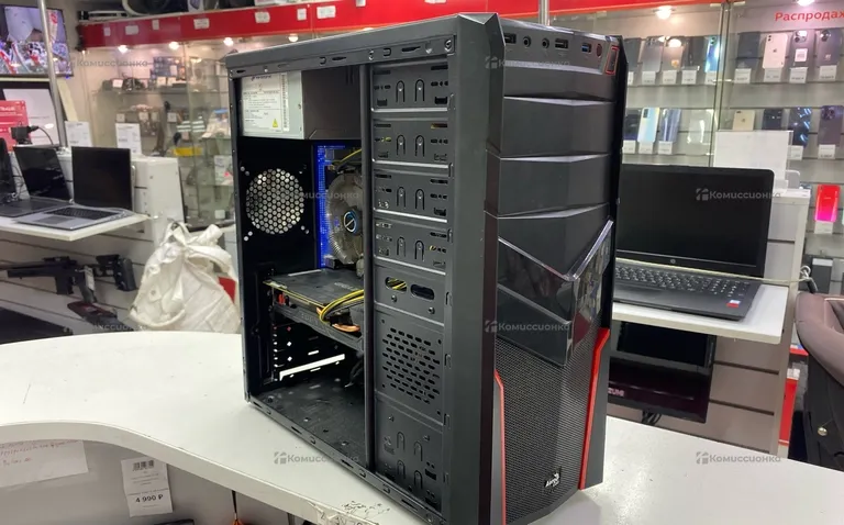 Системный блок  aerocool